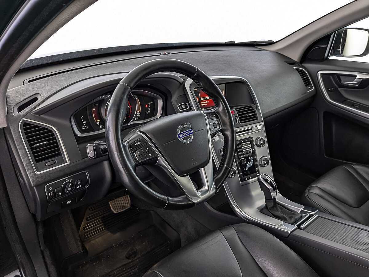 Volvo XC60 2017 года с пробегом. Фото: #15