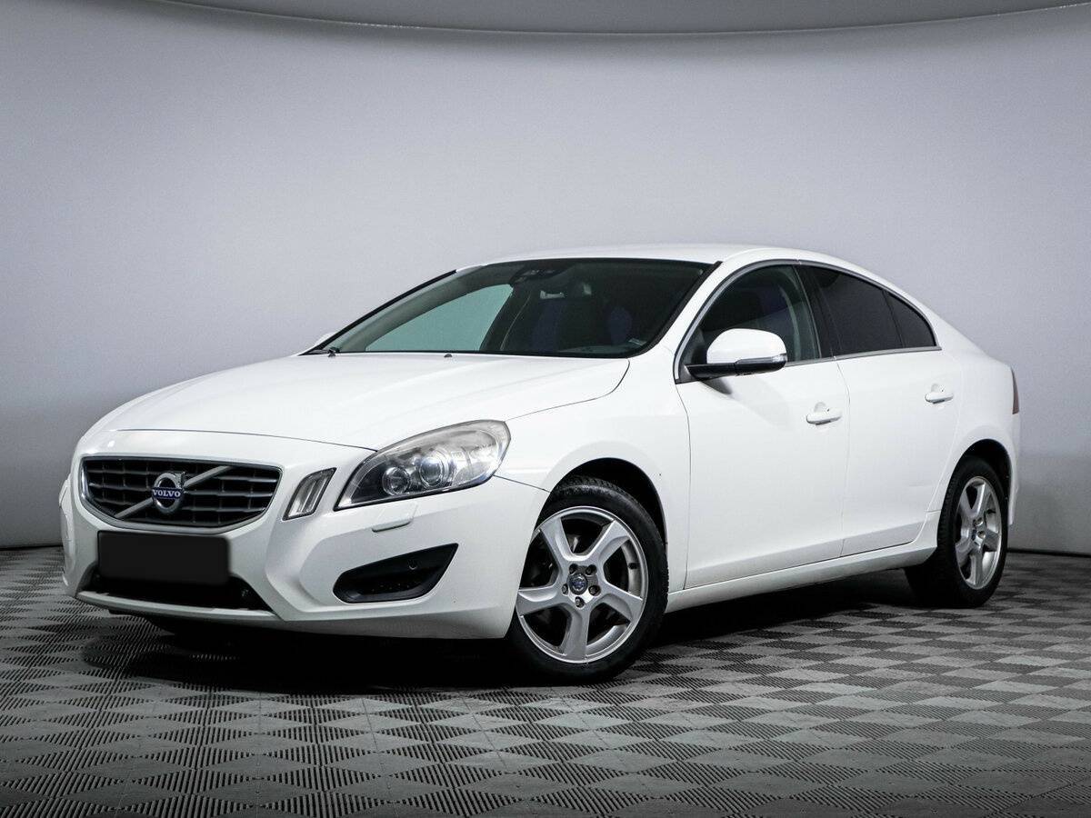 Volvo S60 2012 года с пробегом. Посмотреть фото