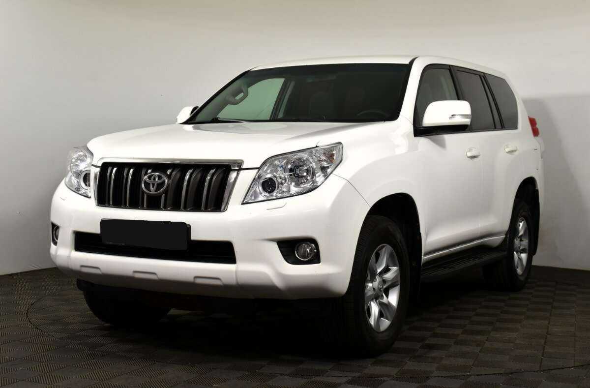 Toyota Land Cruiser Prado 2012 года с пробегом. Фото: #0