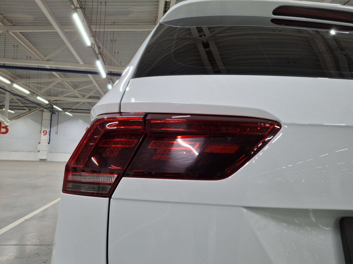 Volkswagen Tiguan 2018 года с пробегом. Фото: #8