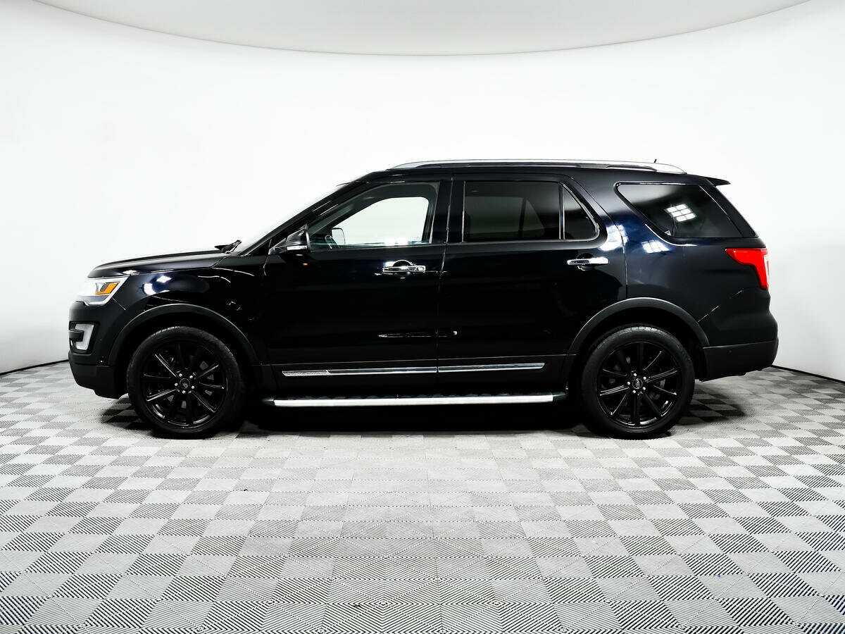 Ford Explorer 2016 года с пробегом. Фото: #7