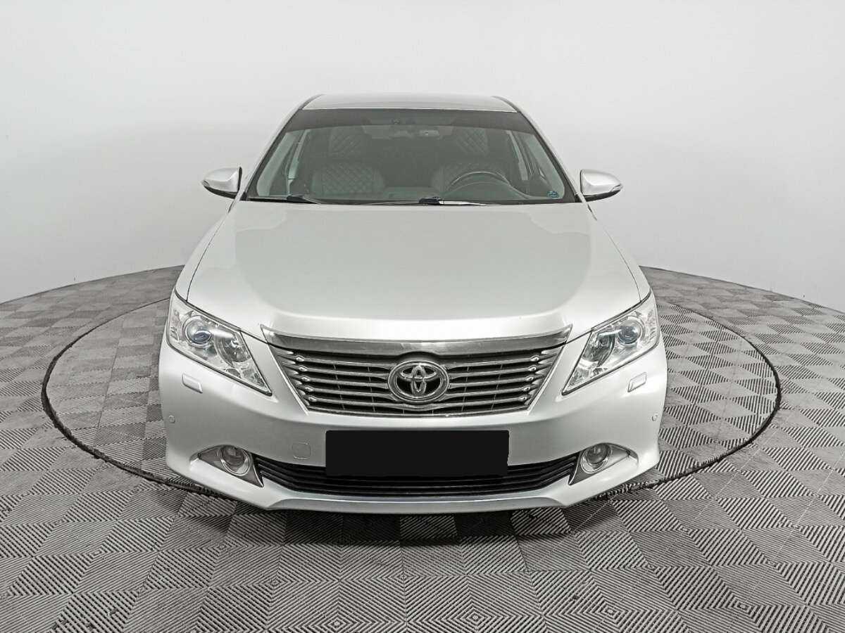 Toyota Camry 2014 года с пробегом. Фото: #1