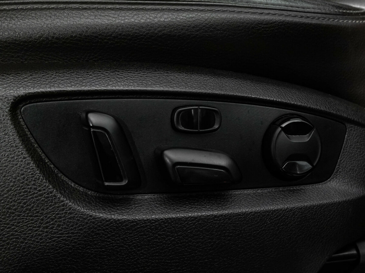 Volkswagen Touareg 2012 года с пробегом. Фото: #20