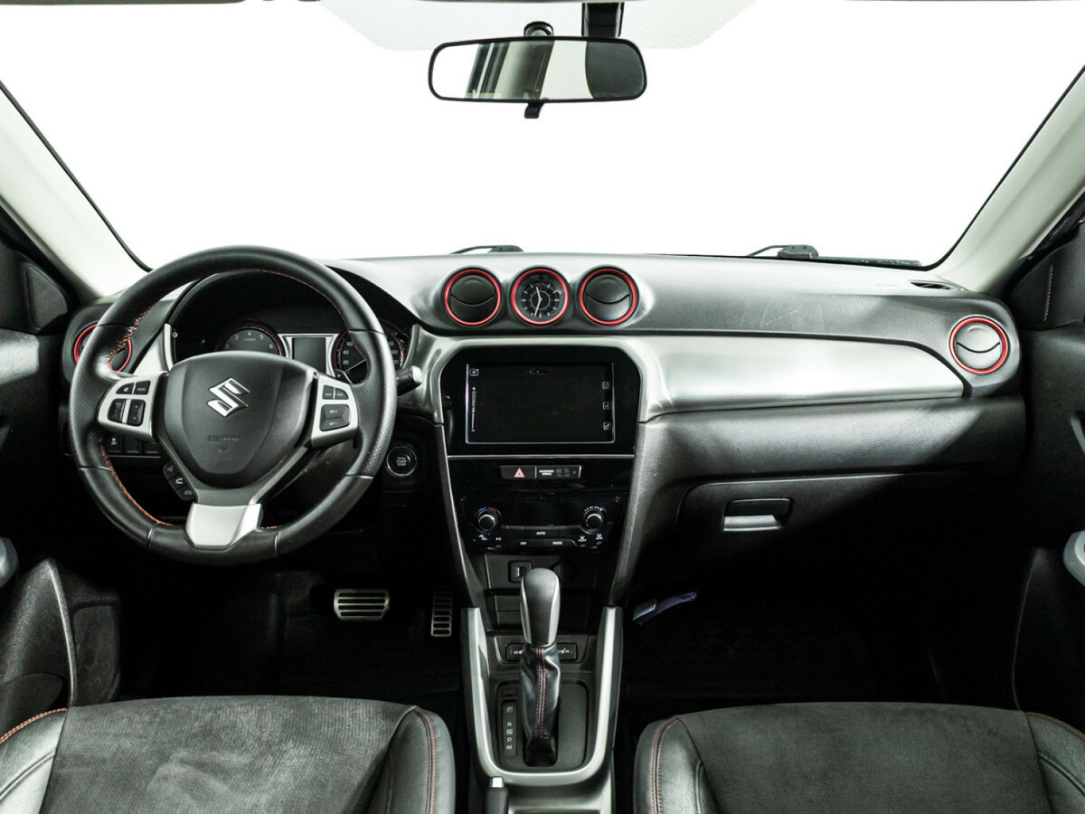 Suzuki Vitara 2018 года с пробегом. Фото: #12