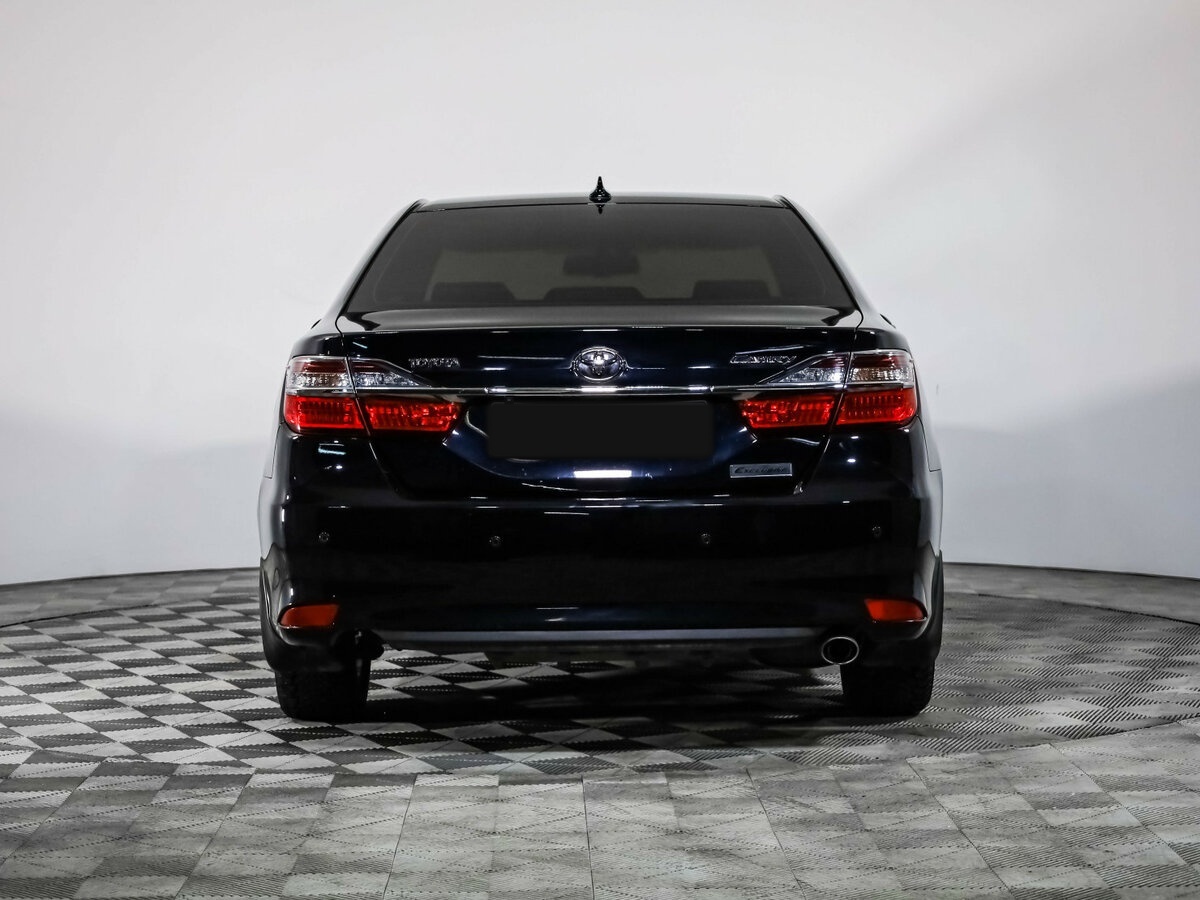 Toyota Camry 2016 года с пробегом. Фото: #4