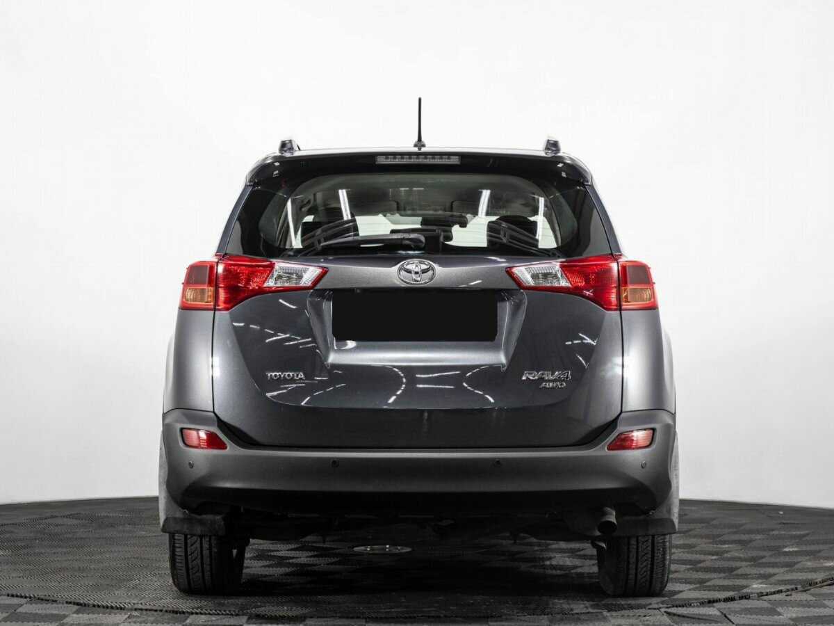 Toyota RAV4 2013 года с пробегом. Фото: #4