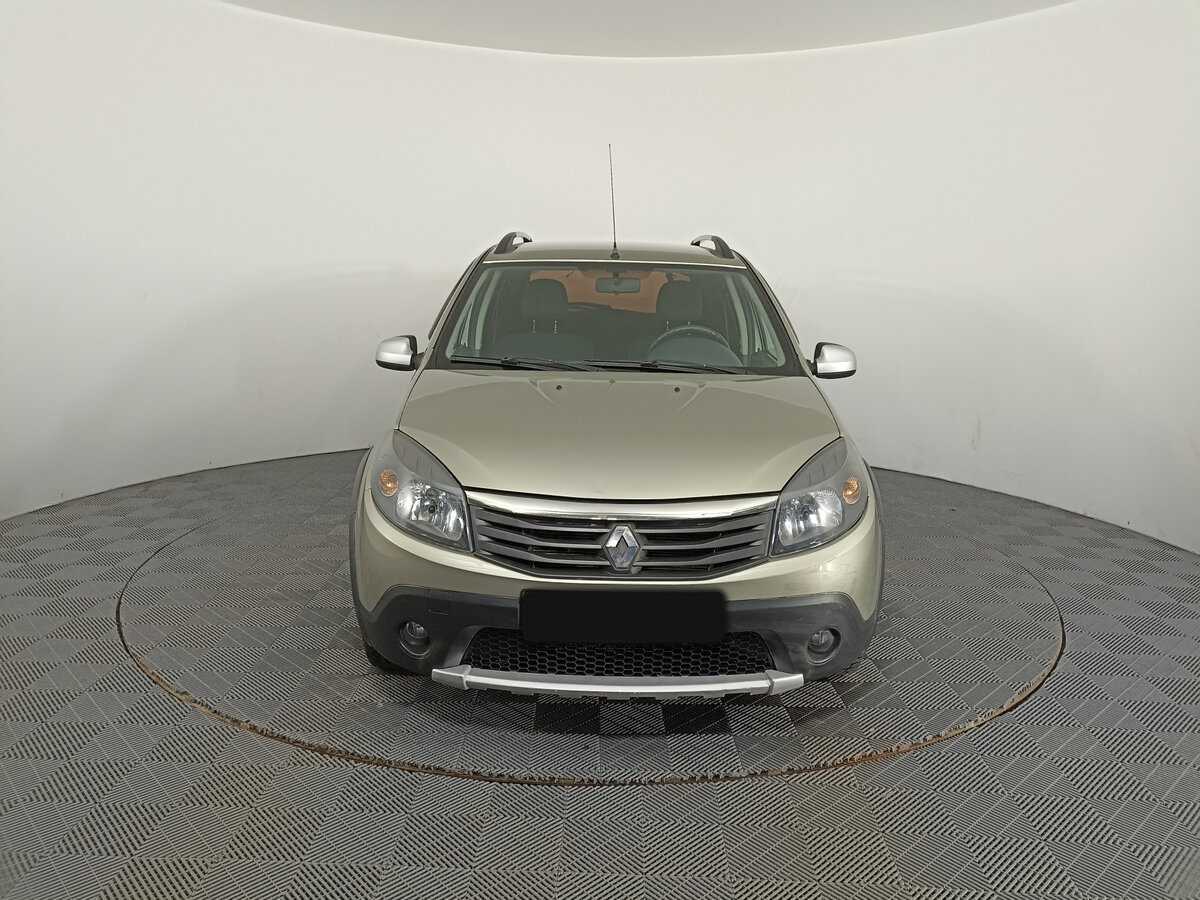 Renault Sandero 2014 года с пробегом. Фото: #1