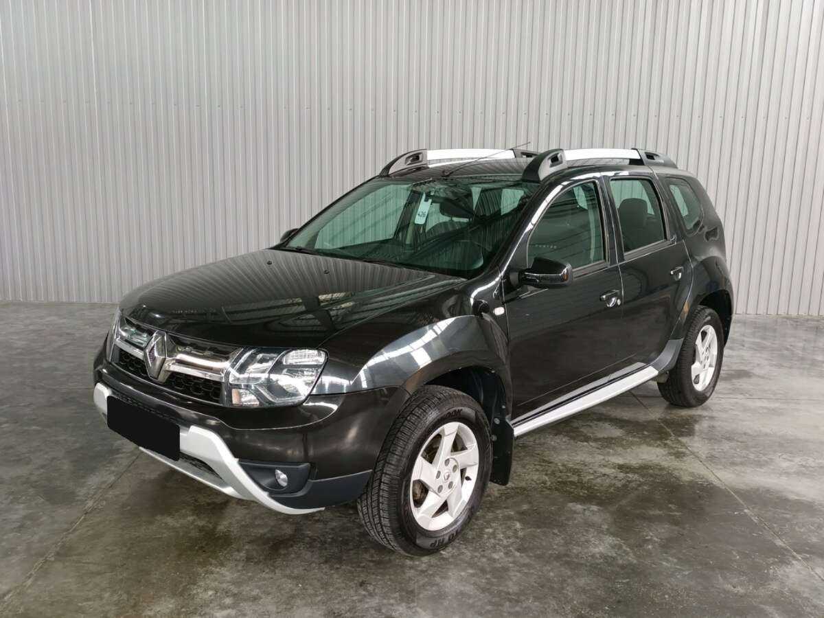 Renault Duster 2018 года с пробегом. Посмотреть фото