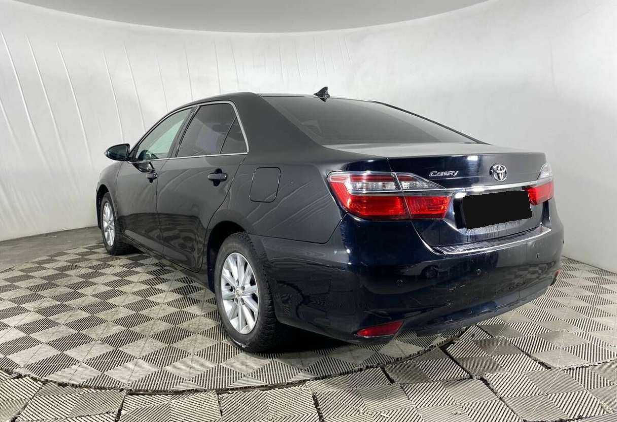 Toyota Camry 2017 года с пробегом. Фото: #6