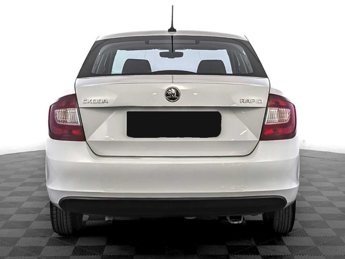 Skoda Rapid 2019 года с пробегом. Фото: #5
