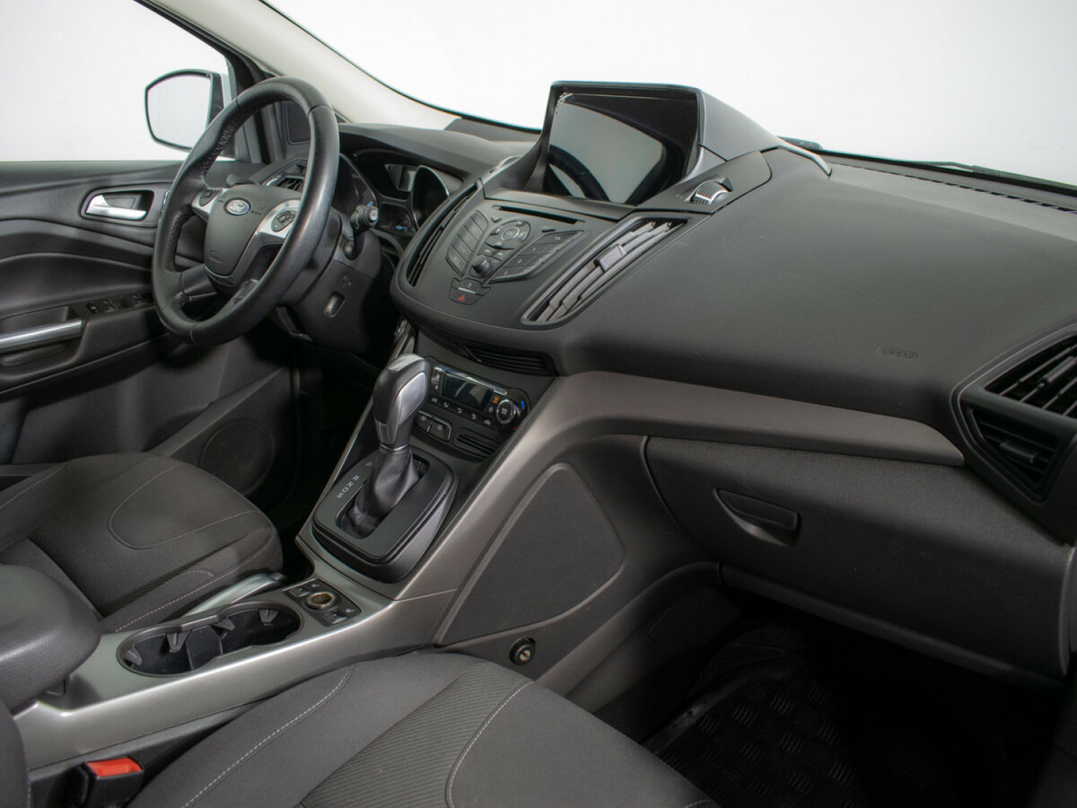 Ford Kuga 2014 года с пробегом. Фото: #6