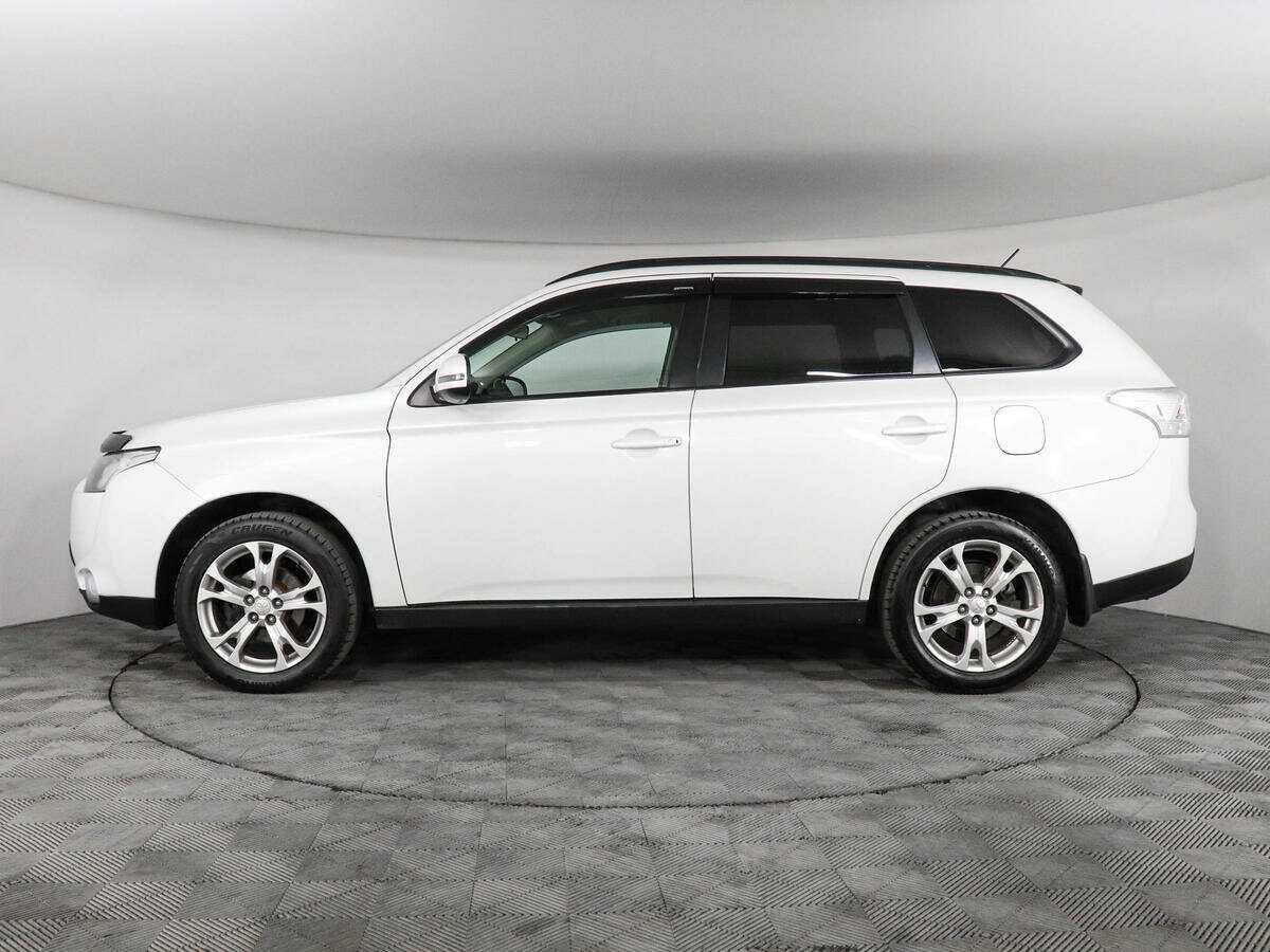 Mitsubishi Outlander 2013 года с пробегом. Фото: #7