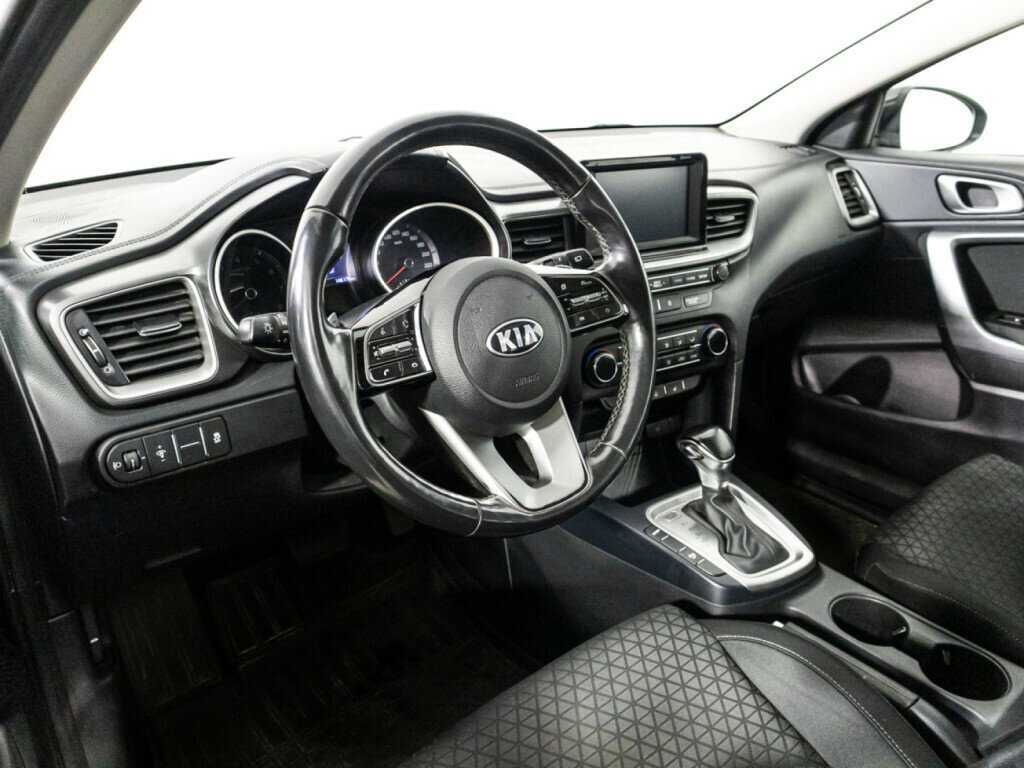 Kia Ceed 2019 года с пробегом. Фото: #10