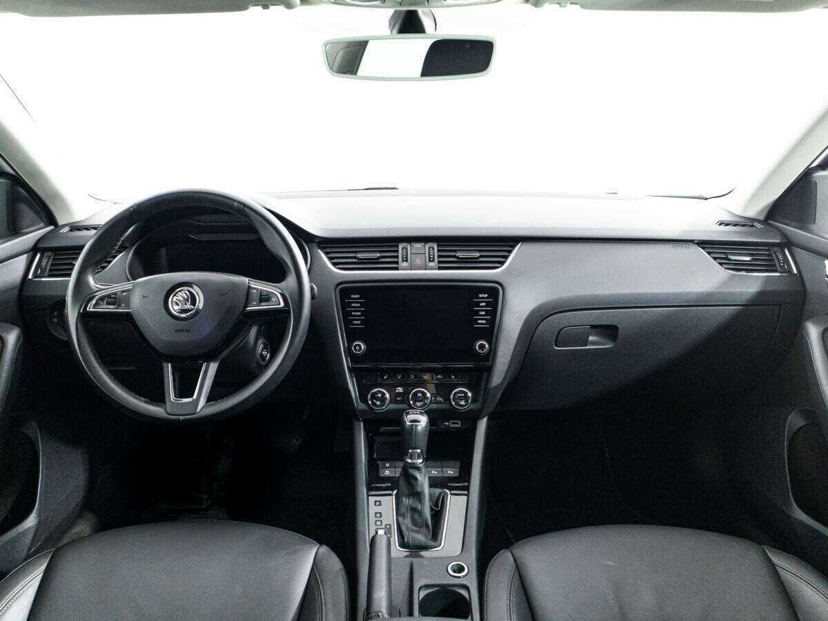 Skoda Octavia 2019 года с пробегом. Фото: #12