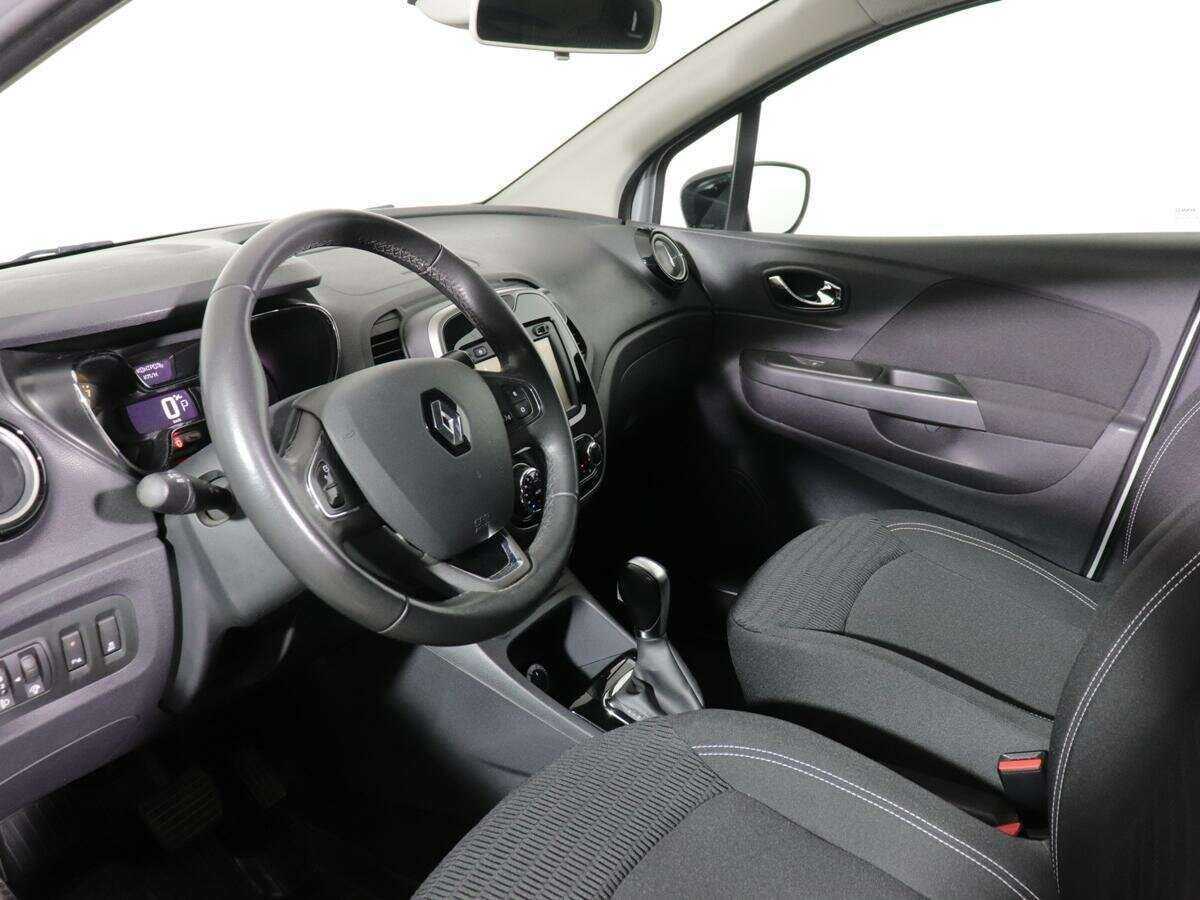 Renault Kaptur 2016 года с пробегом. Фото: #14