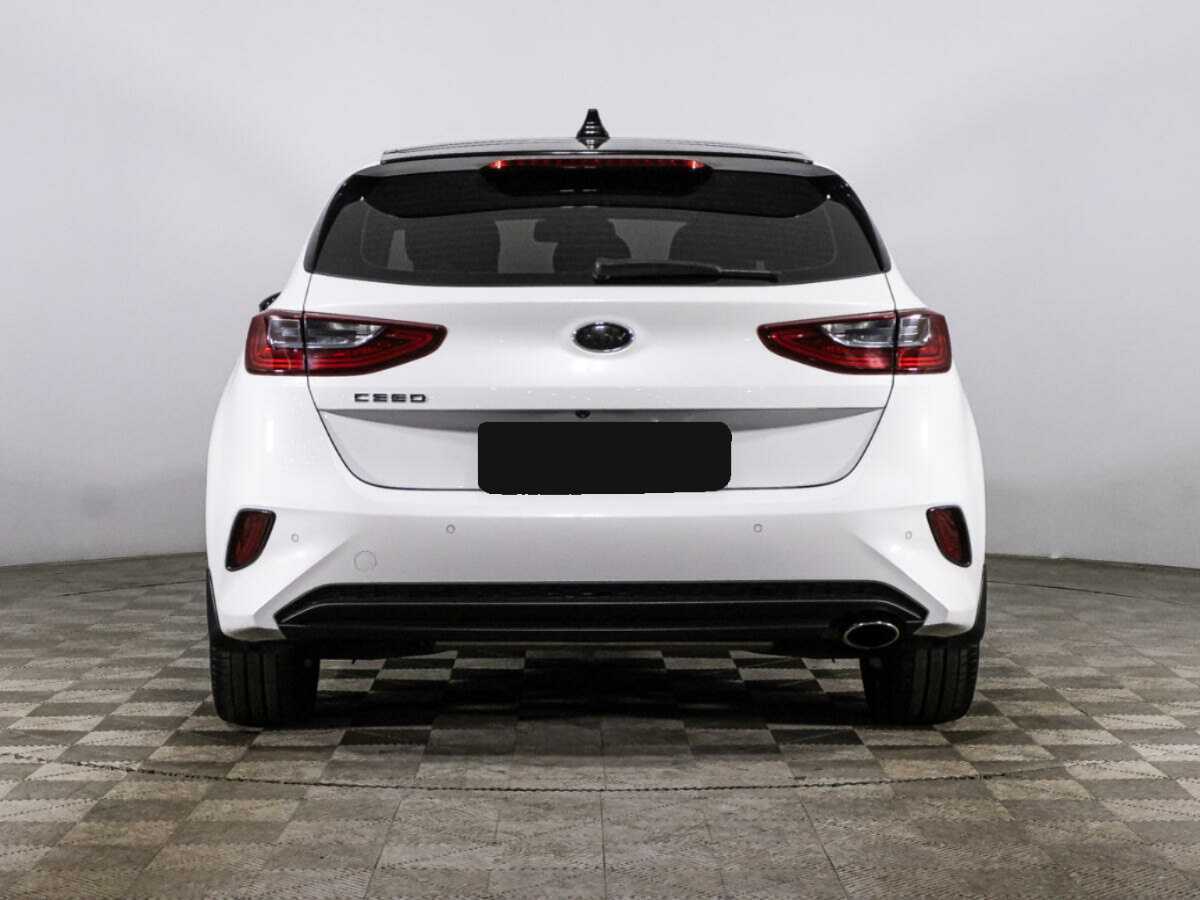 Kia Ceed 2020 года с пробегом. Фото: #5