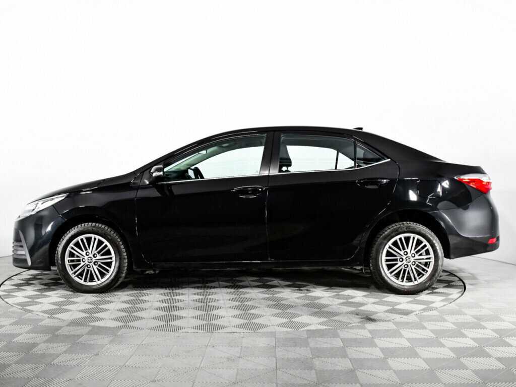 Toyota Corolla 2018 года с пробегом. Фото: #7