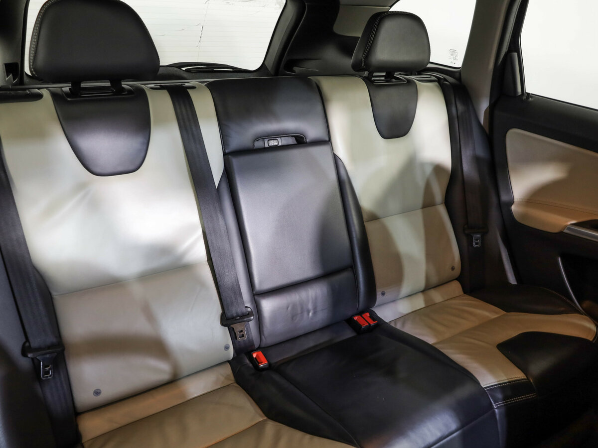 Volvo XC60 2013 года с пробегом. Фото: #22