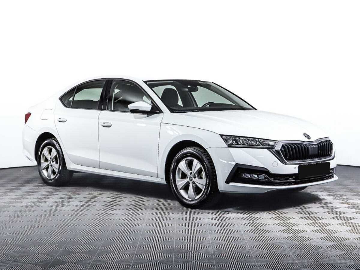 Skoda Octavia 2021 года с пробегом. Фото: #1