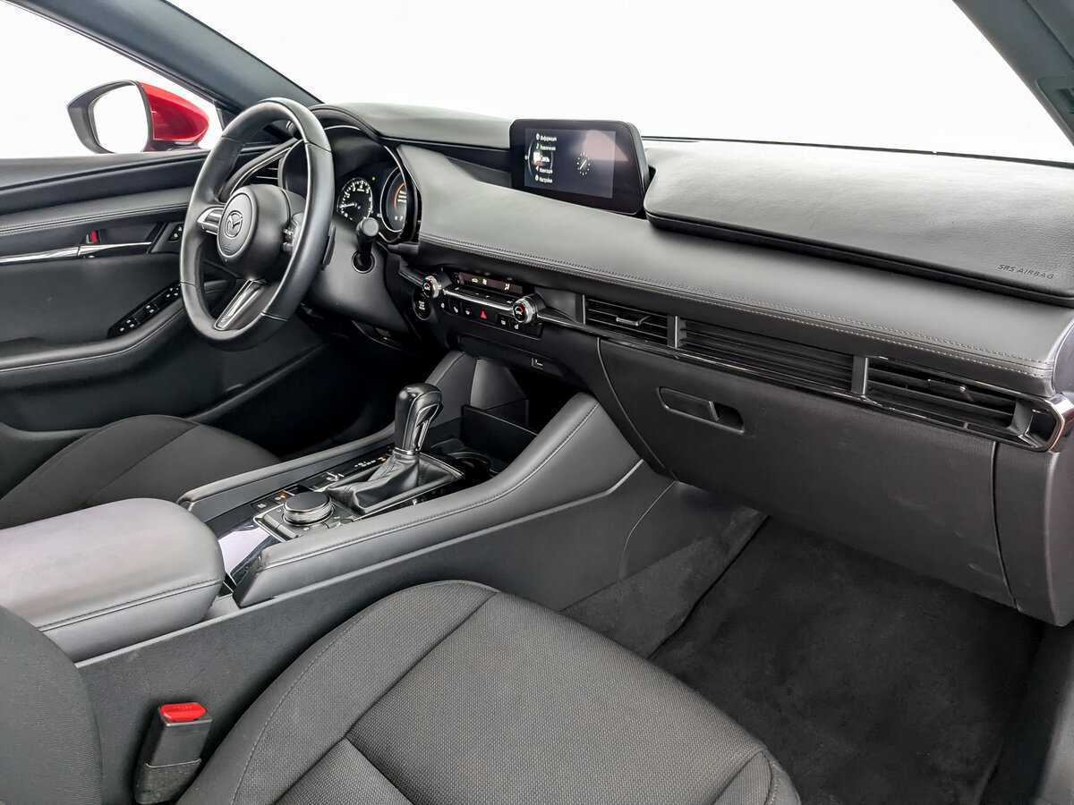 Mazda 3 2019 года с пробегом. Фото: #8