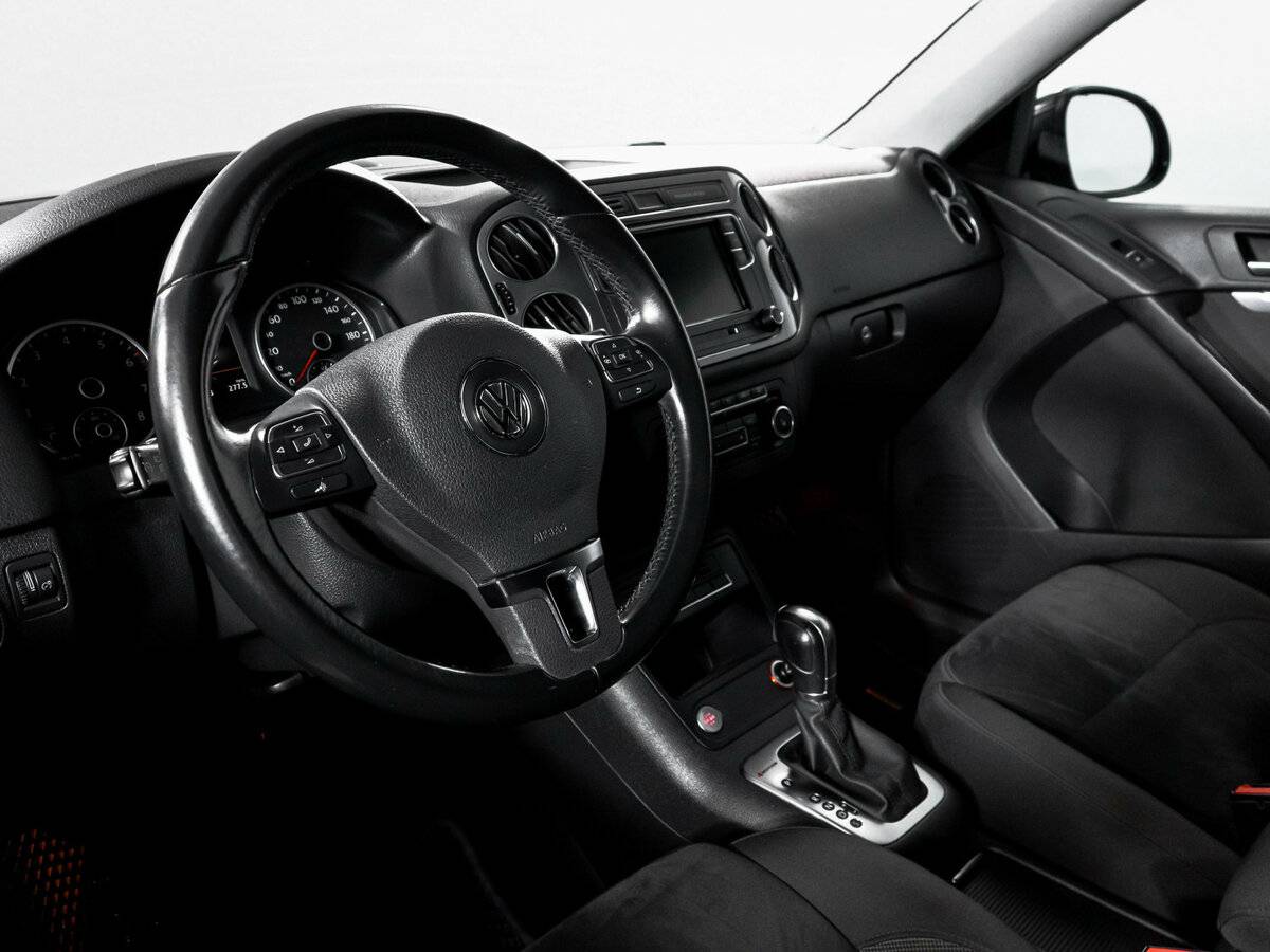Volkswagen Tiguan 2015 года с пробегом. Фото: #13