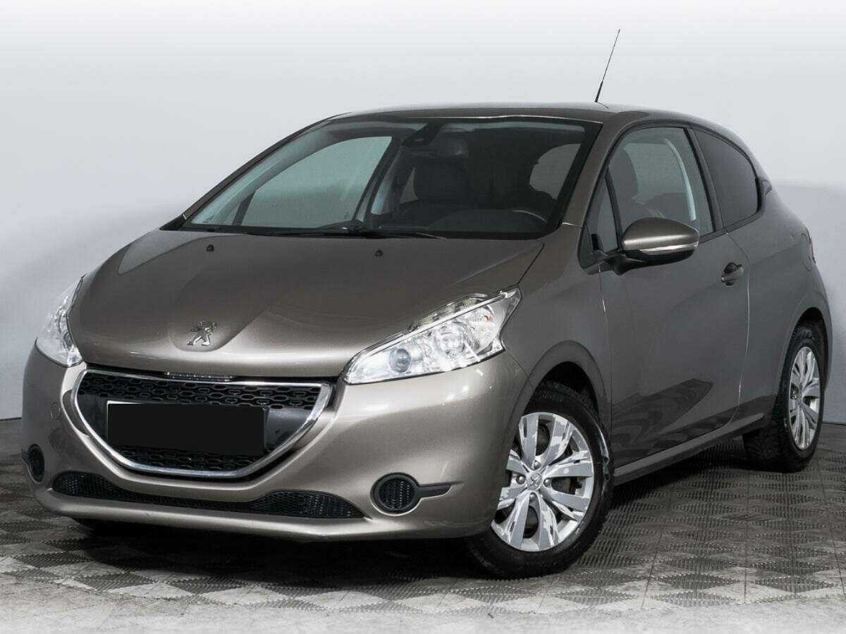 Peugeot 208 2013 года с пробегом. Фото: #0