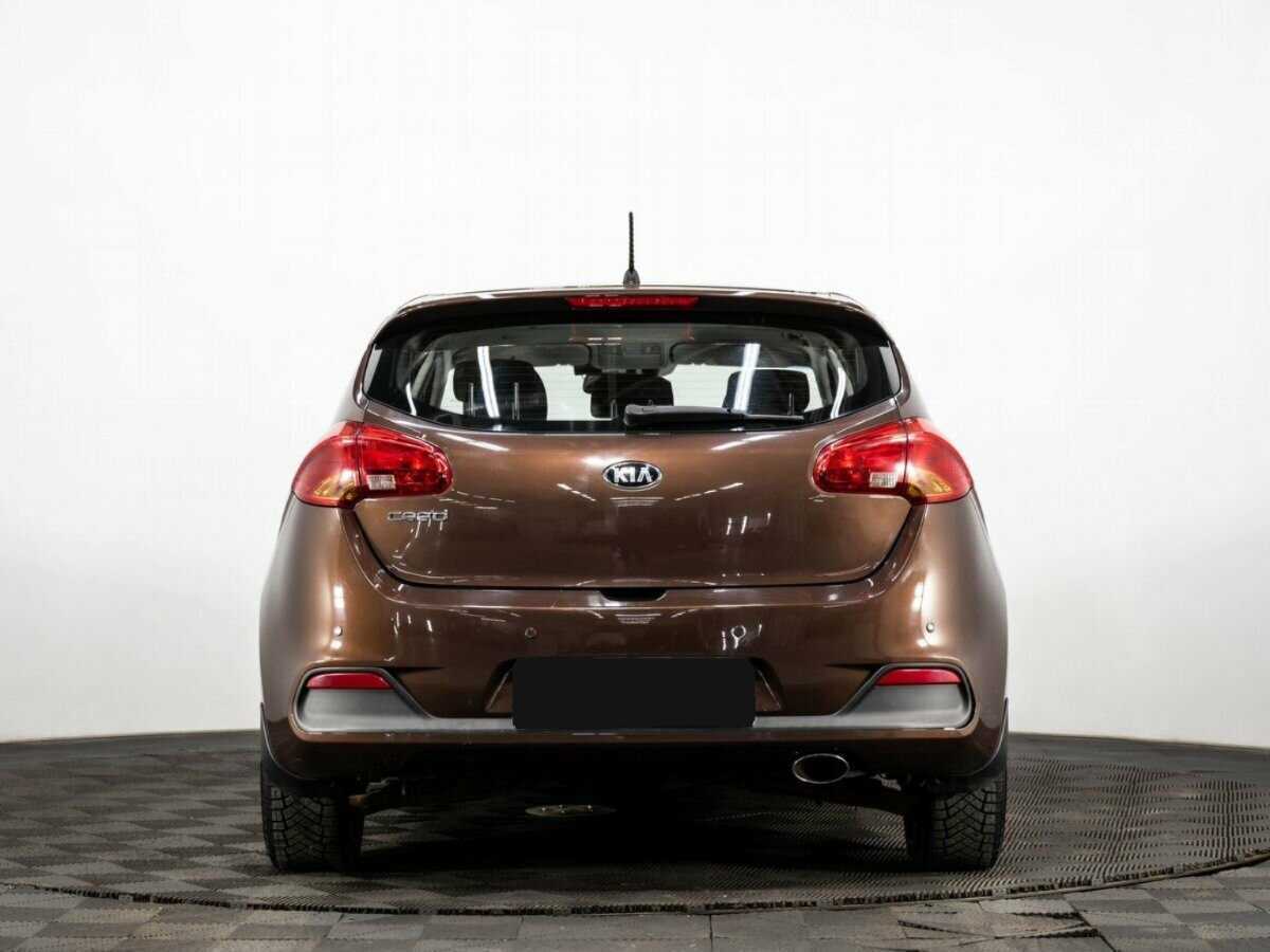 Kia Ceed 2014 года с пробегом. Фото: #4