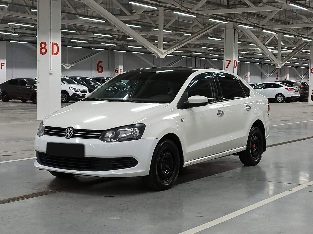 Volkswagen Polo 2013 года с пробегом. Посмотреть фото