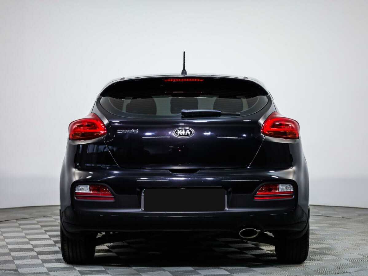 Kia Ceed 2013 года с пробегом. Фото: #4