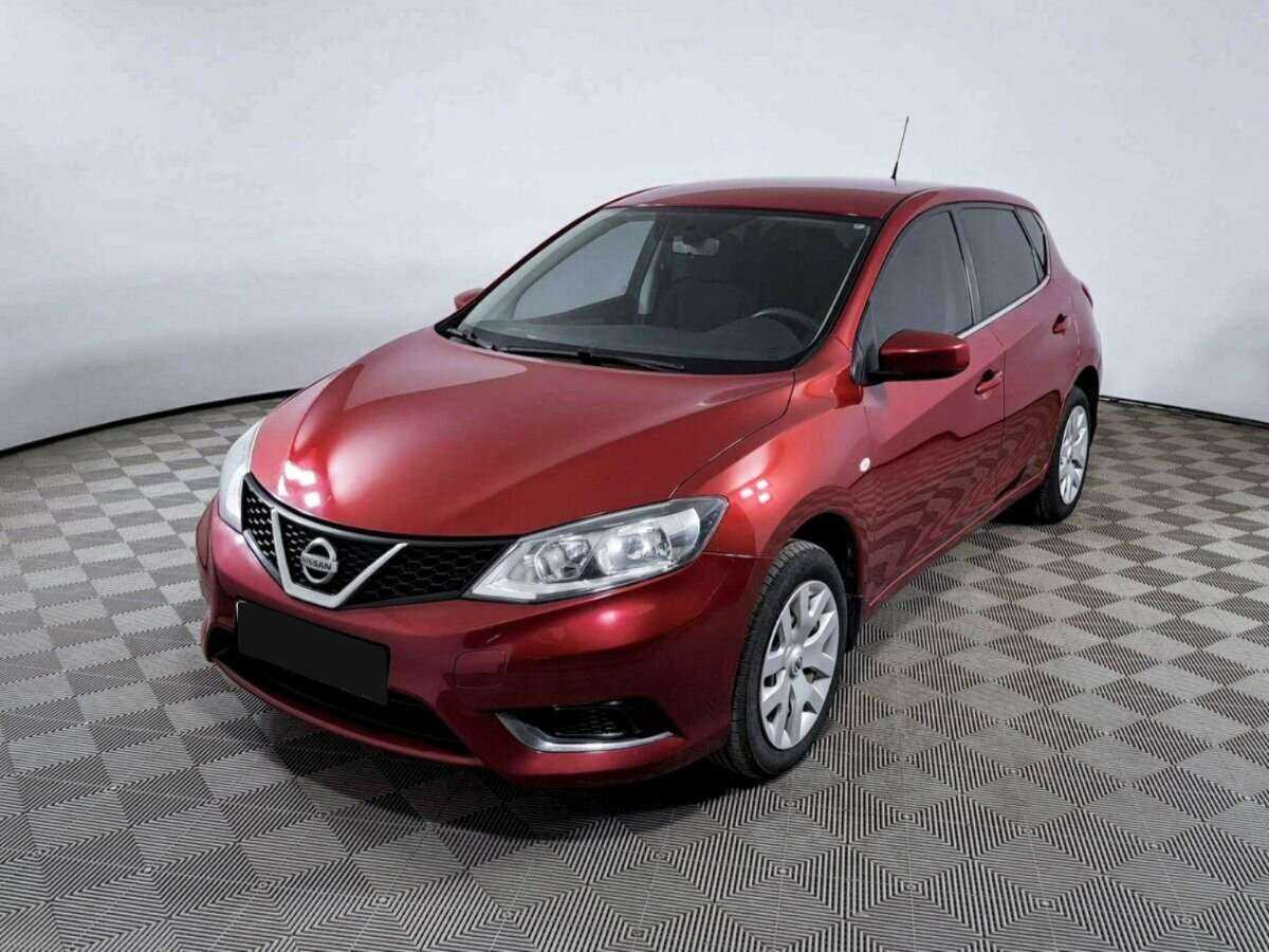 Nissan Tiida 2015 года с пробегом. Фото: #0