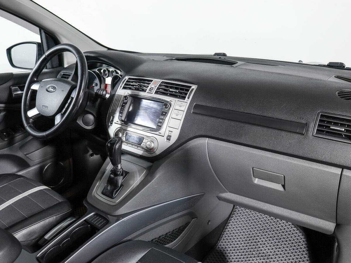 Ford Kuga 2012 года с пробегом. Фото: #8