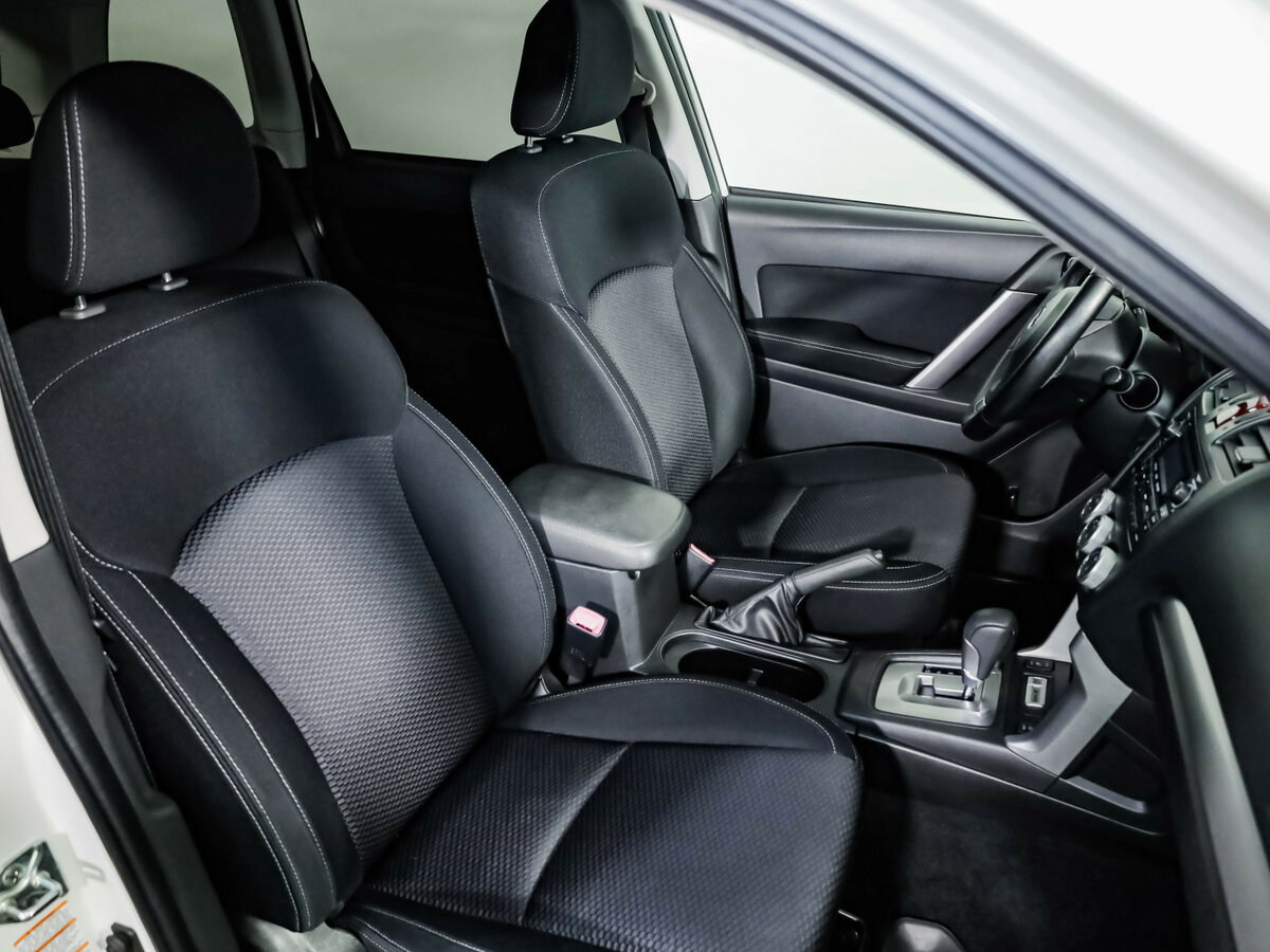 Subaru Forester 2014 года с пробегом. Фото: #19
