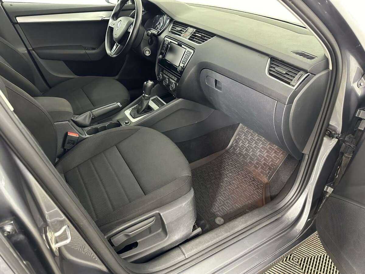 Skoda Octavia 2016 года с пробегом. Фото: #13