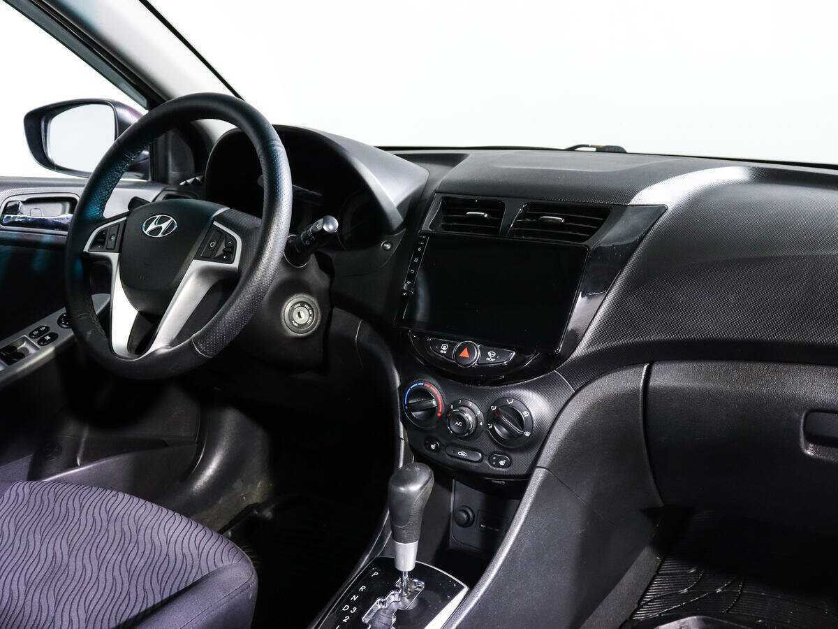 Hyundai Solaris 2012 года с пробегом. Фото: #8