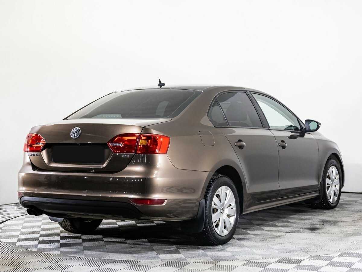 Volkswagen Jetta 2012 года с пробегом. Фото: #4