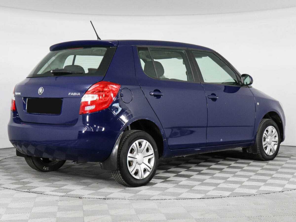 Skoda Fabia 2013 года с пробегом. Фото: #2