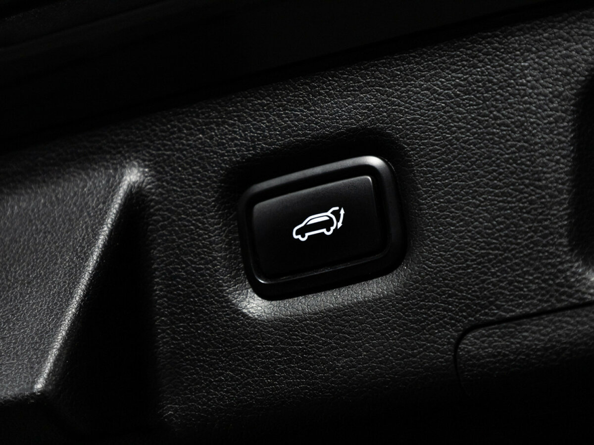 Hyundai Santa Fe 2019 года с пробегом. Фото: #23