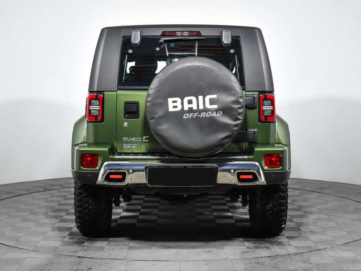 BAIC BJ40 2023 года с пробегом. Фото: #5