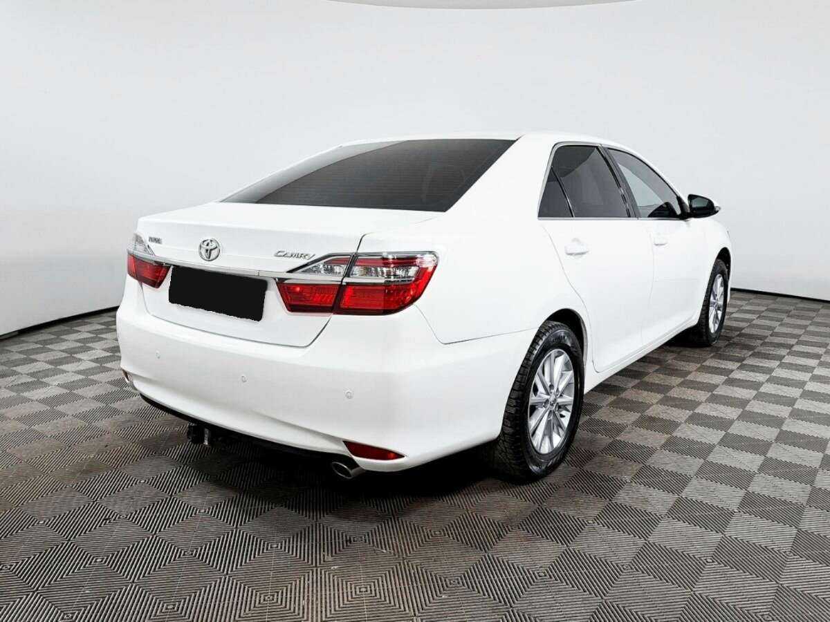 Toyota Camry 2015 года с пробегом. Фото: #3
