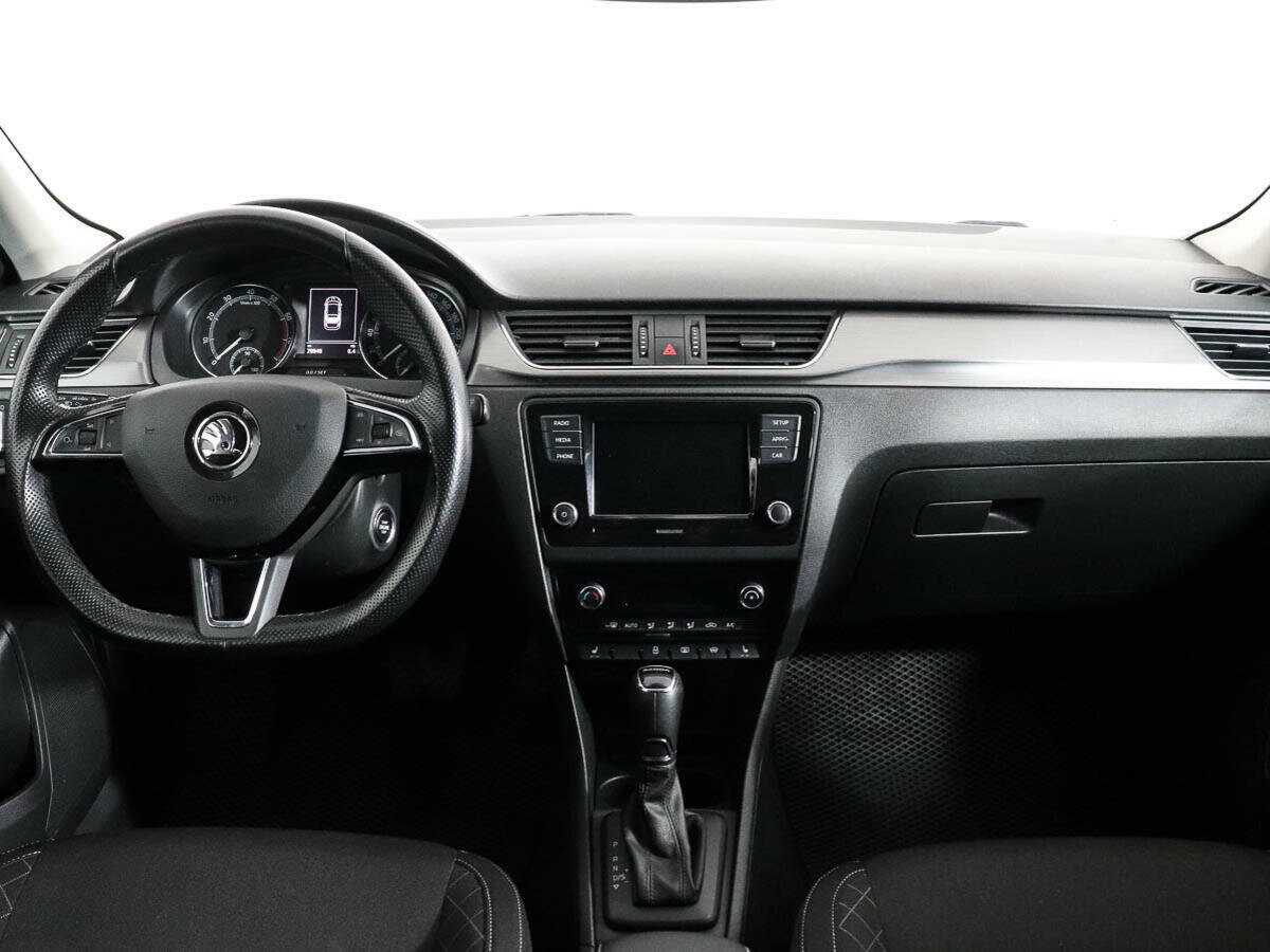 Skoda Rapid 2019 года с пробегом. Фото: #10