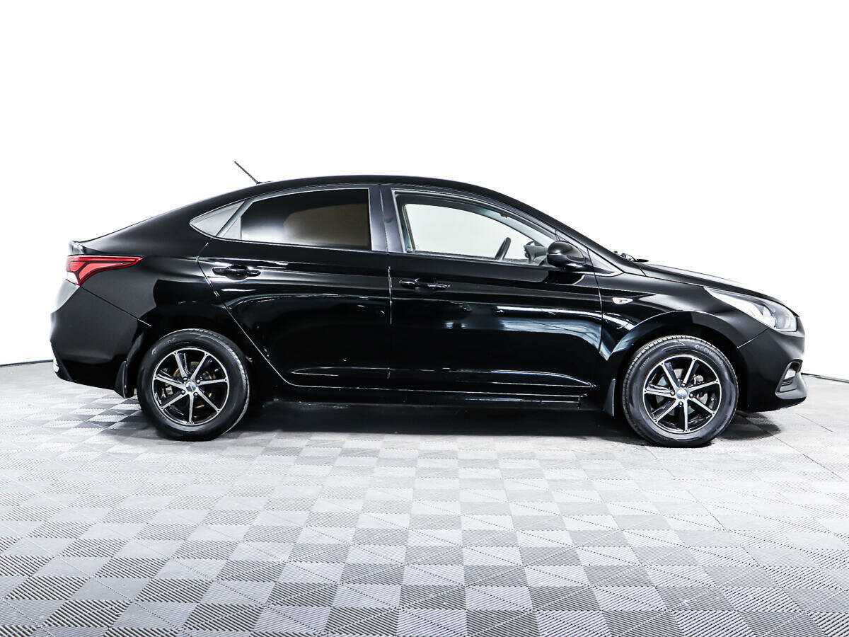 Hyundai Solaris 2017 года с пробегом. Фото: #3