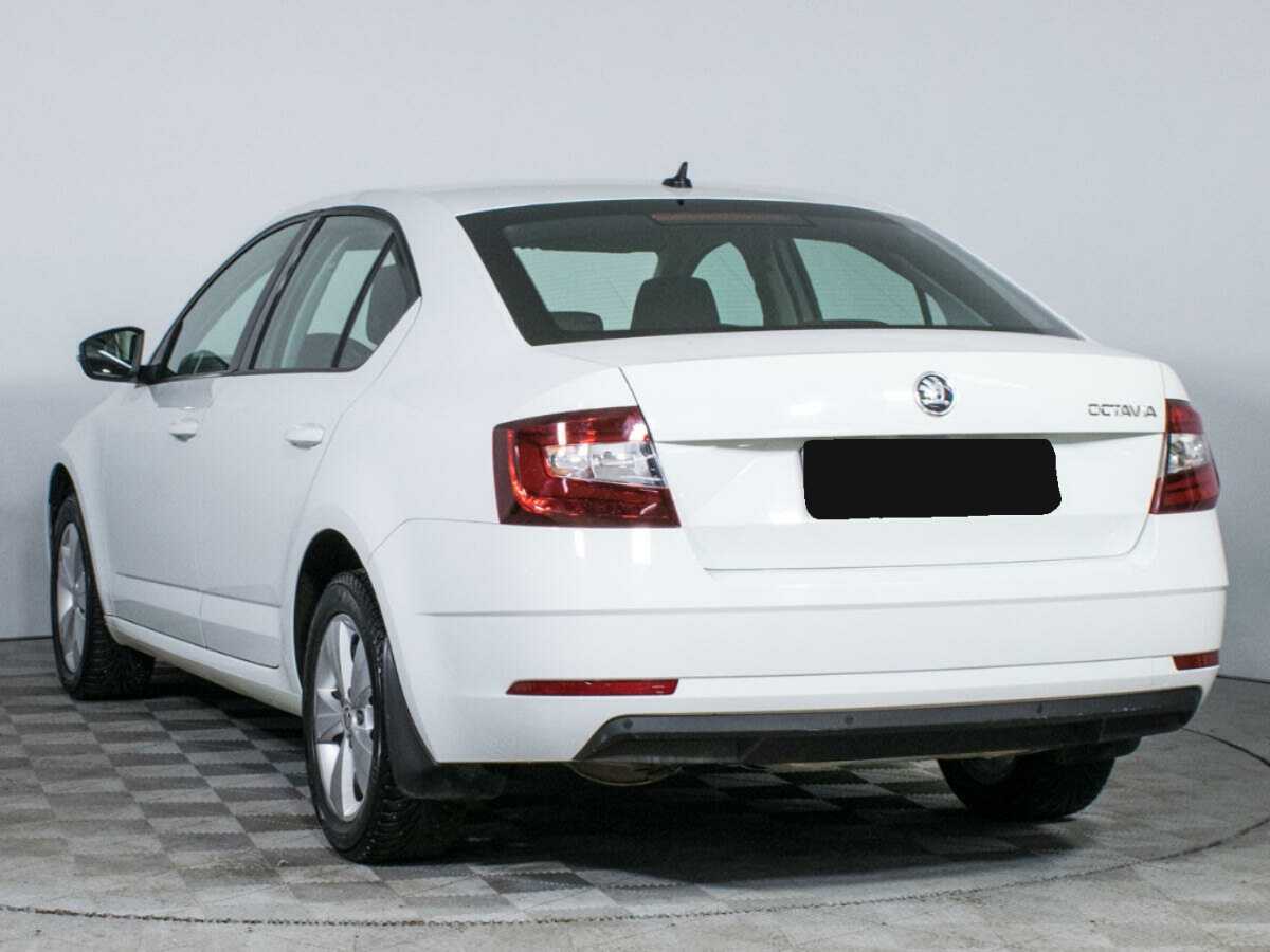 Skoda Octavia 2017 года с пробегом. Фото: #6
