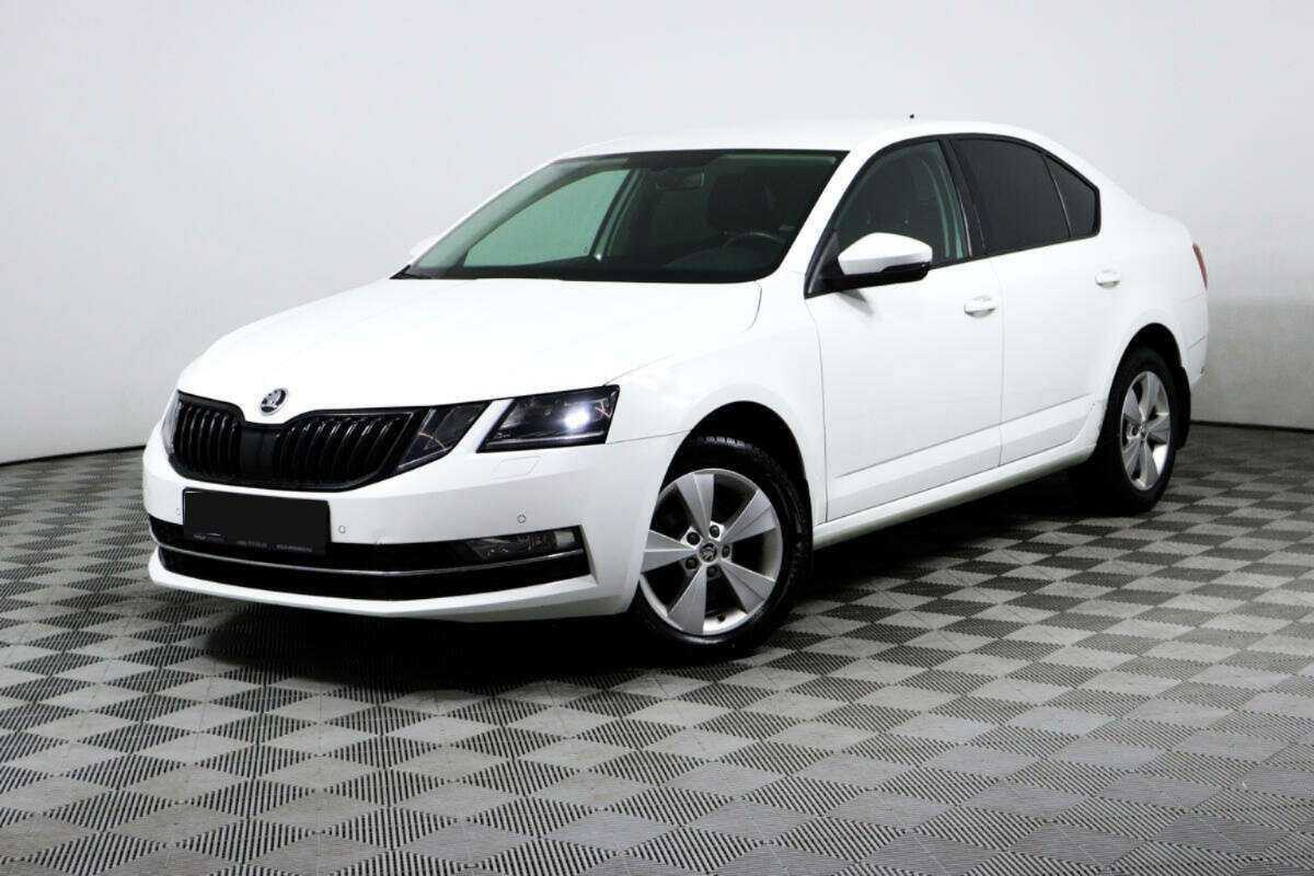 Skoda Octavia 2018 года с пробегом. Посмотреть фото
