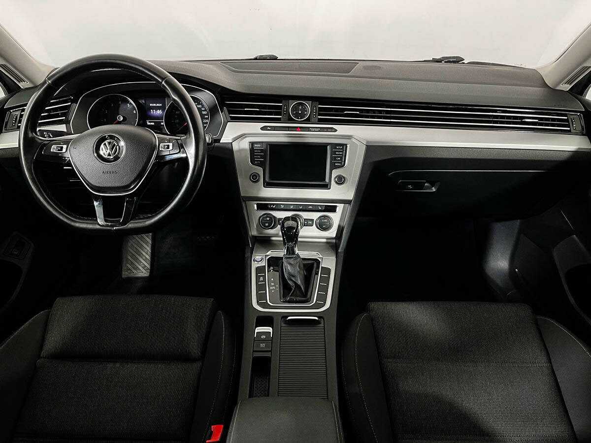 Volkswagen Passat 2016 года с пробегом. Фото: #11