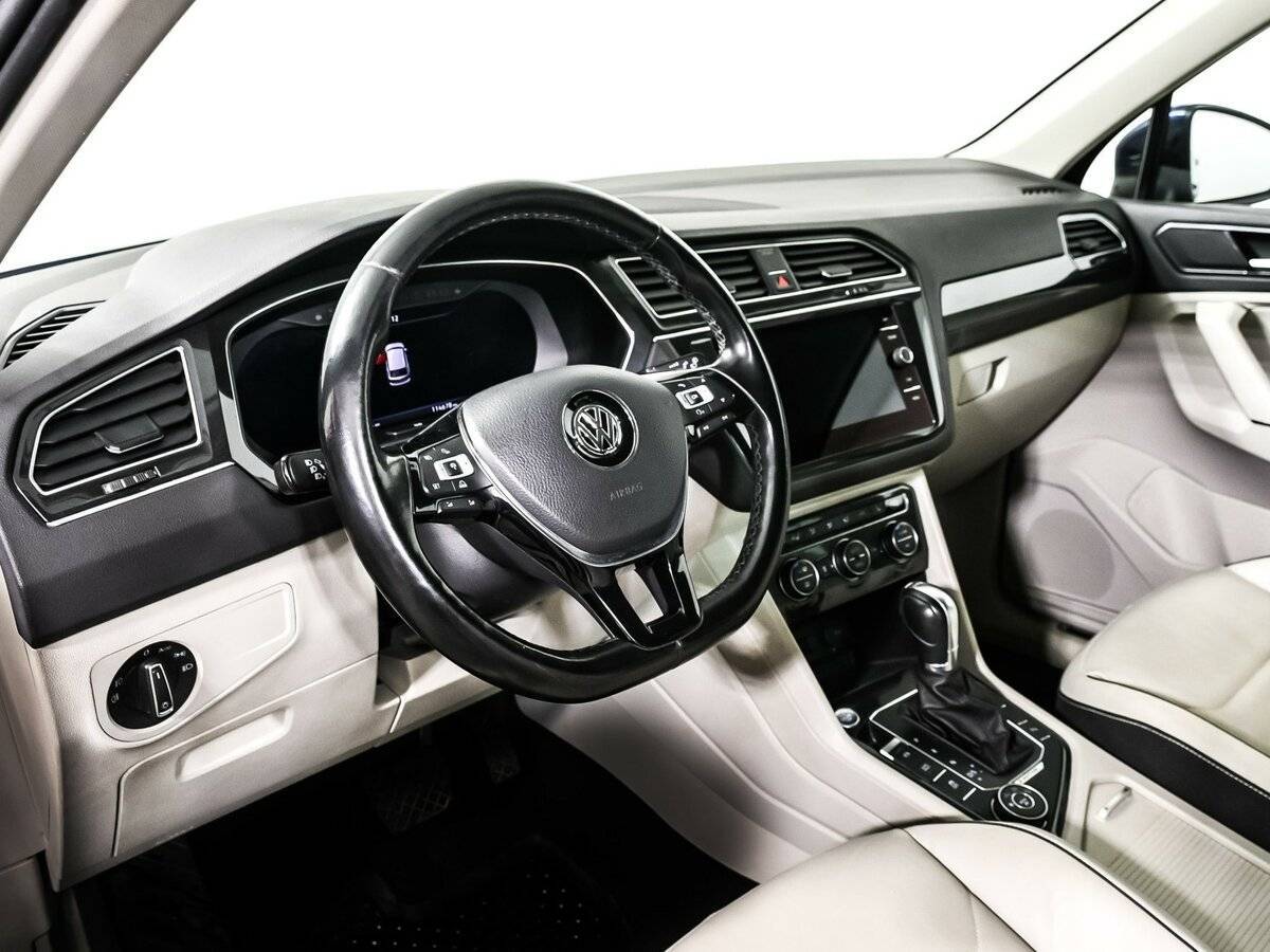Volkswagen Tiguan 2017 года с пробегом. Фото: #12