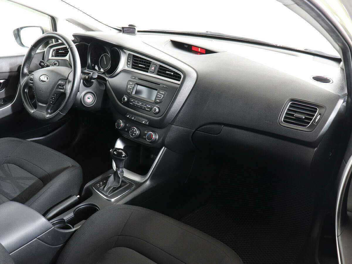 Kia Ceed 2016 года с пробегом. Фото: #9