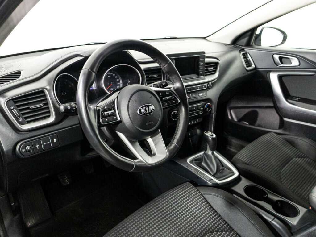 Kia Ceed 2019 года с пробегом. Фото: #10