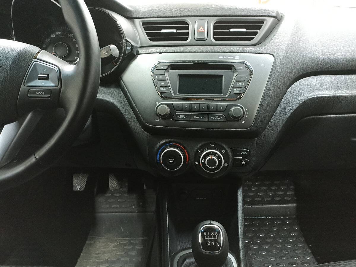 Kia Rio 2013 года с пробегом. Фото: #14