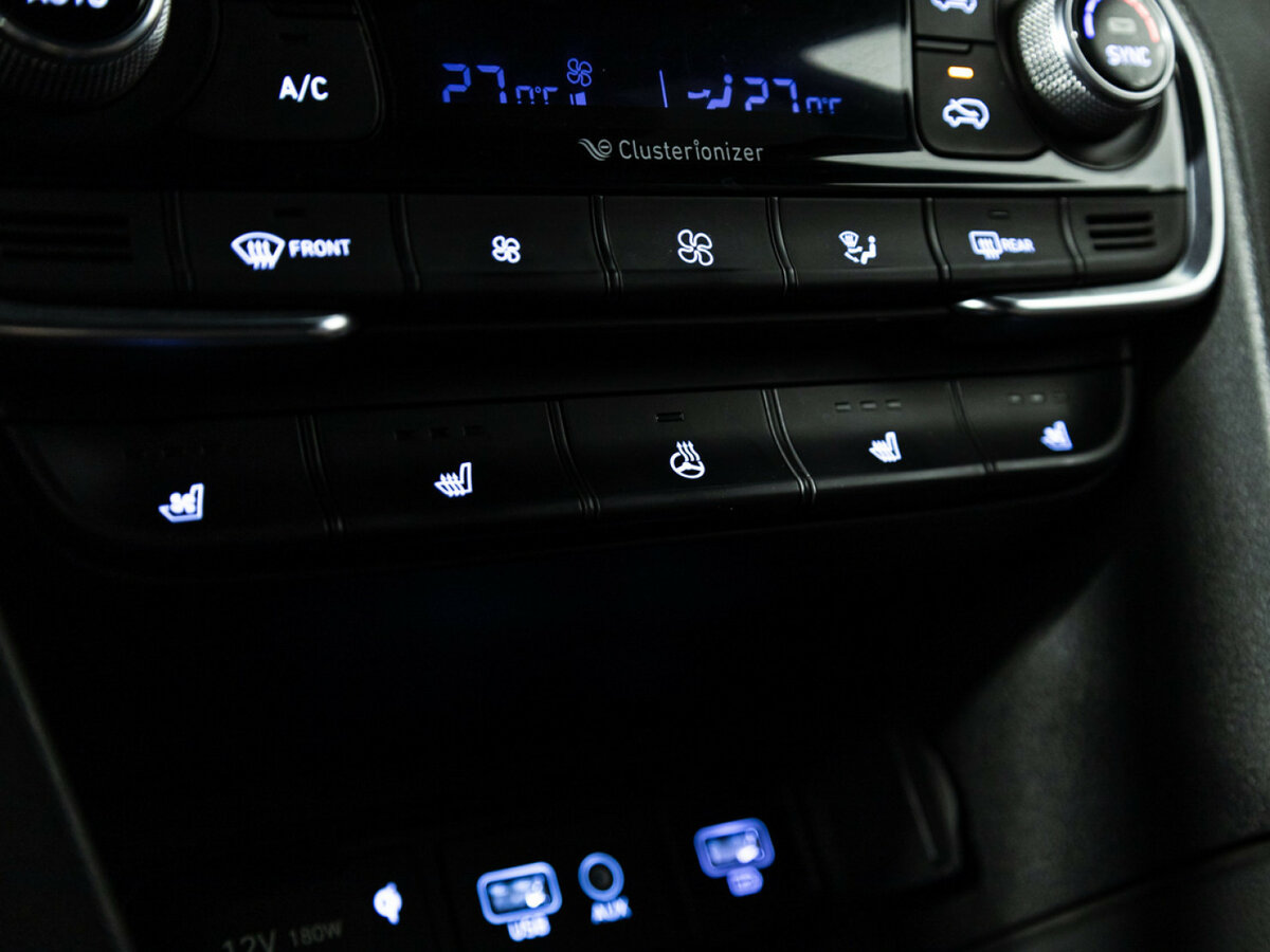 Hyundai Santa Fe 2019 года с пробегом. Фото: #14