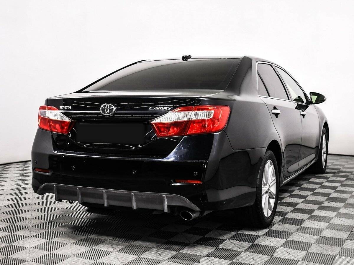 Toyota Camry 2012 года с пробегом. Фото: #4